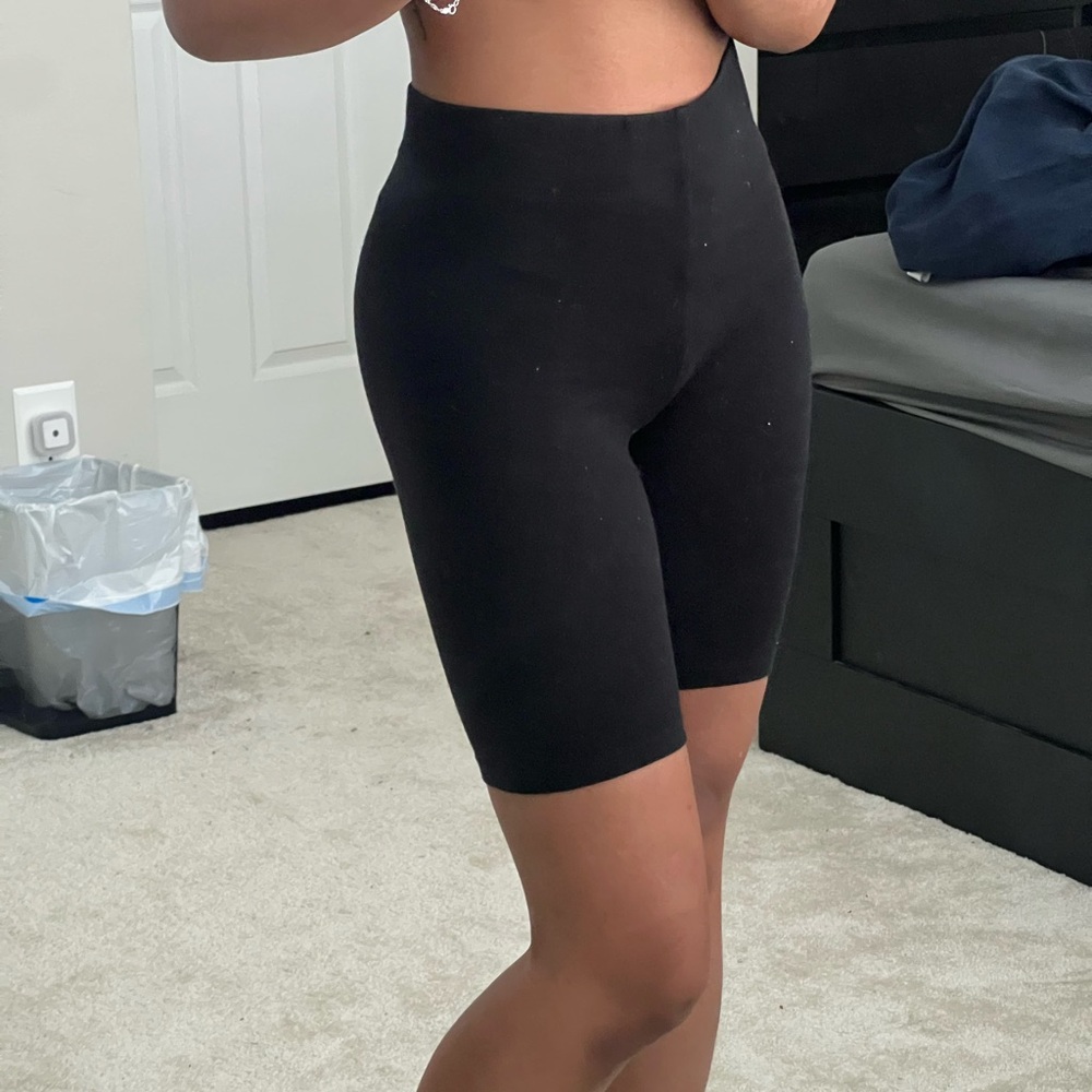 Small/medium black biker shorts